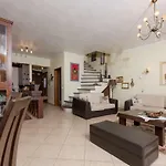Mario's House
